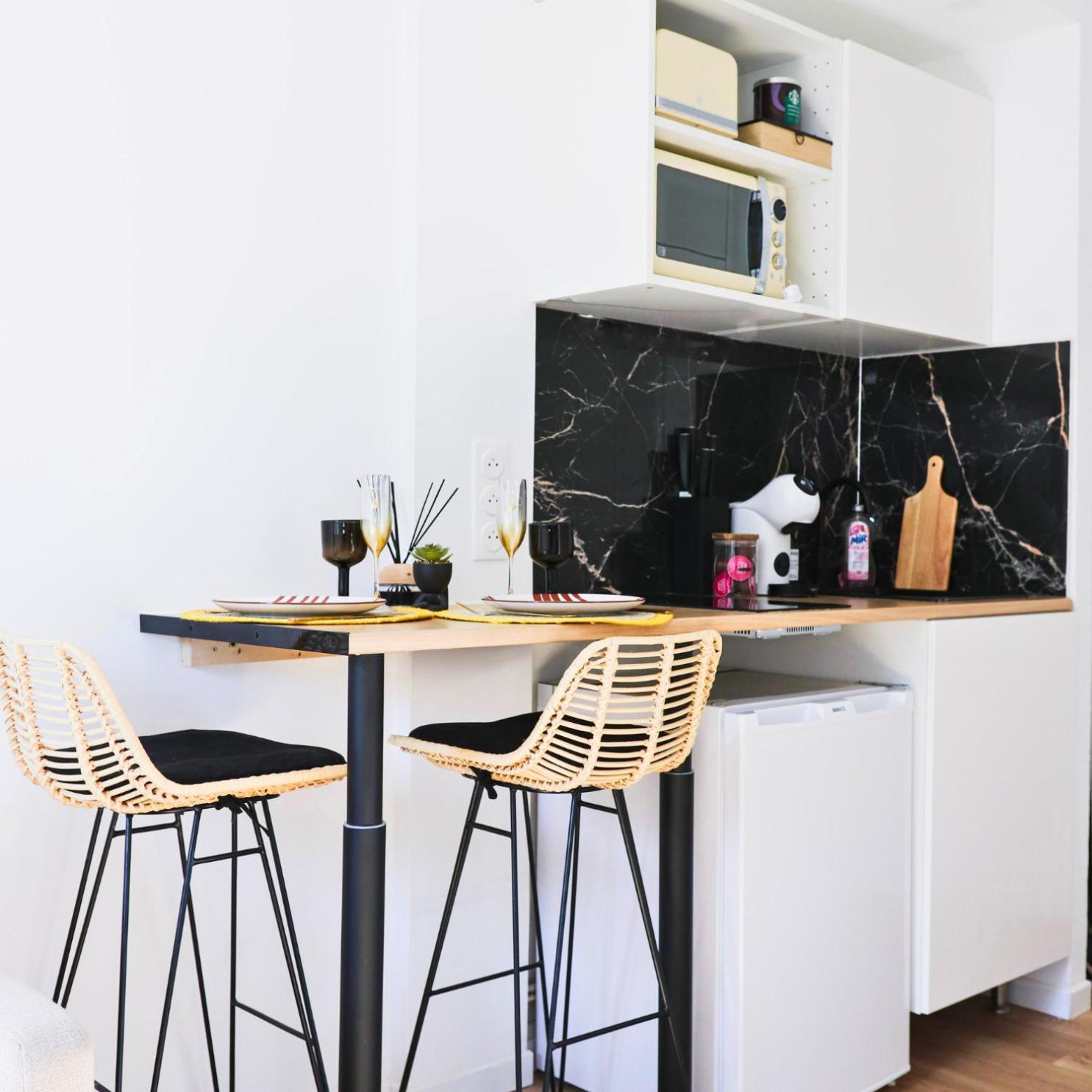 ביוסי-סיינט-ג'ורג' Studio Easy Check-In 8 Mins Disneyland 35 Mins Paris Free Starbucks Coffee Parking Wifi מראה חיצוני תמונה